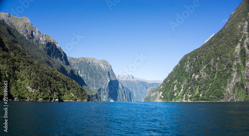 Milford Sound Cruise, New Zealand - Fiords, Mountains And Clear Sky