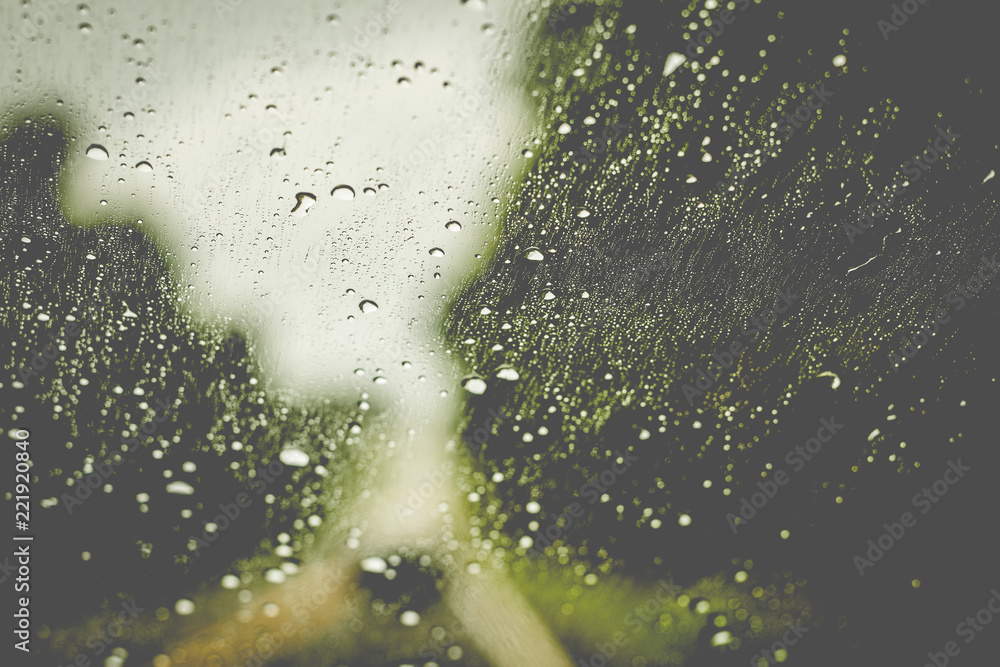 Obraz premium Raindrops on a Car Windshield