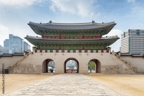 Photography View of Gwanghwamun from courtyard of Gyeongbokgung Palace