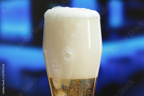 Beer foam and bubbles