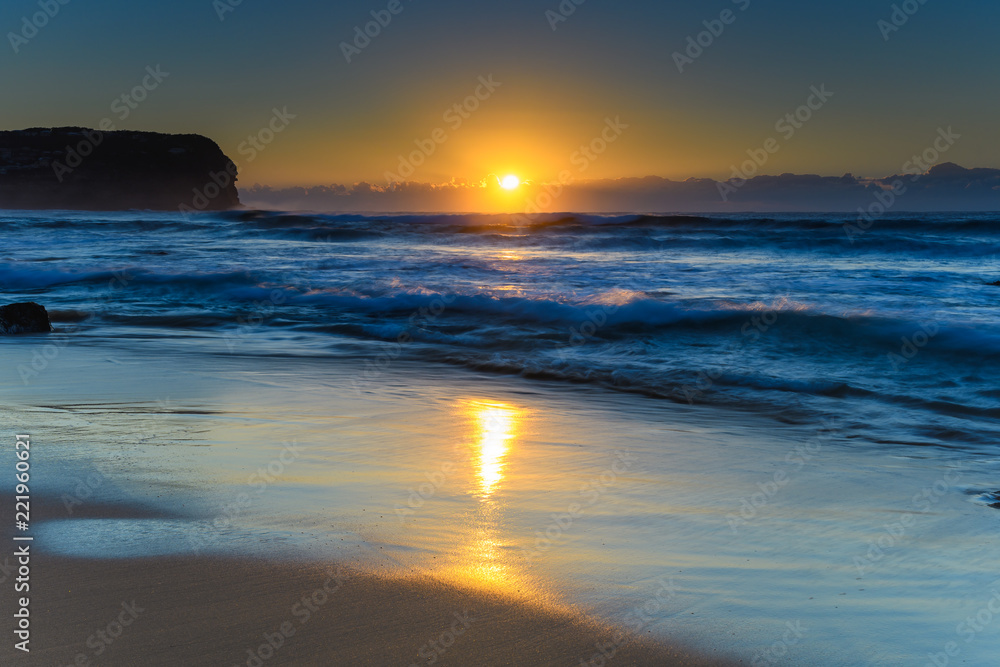 Sunrise Lights up the Sea