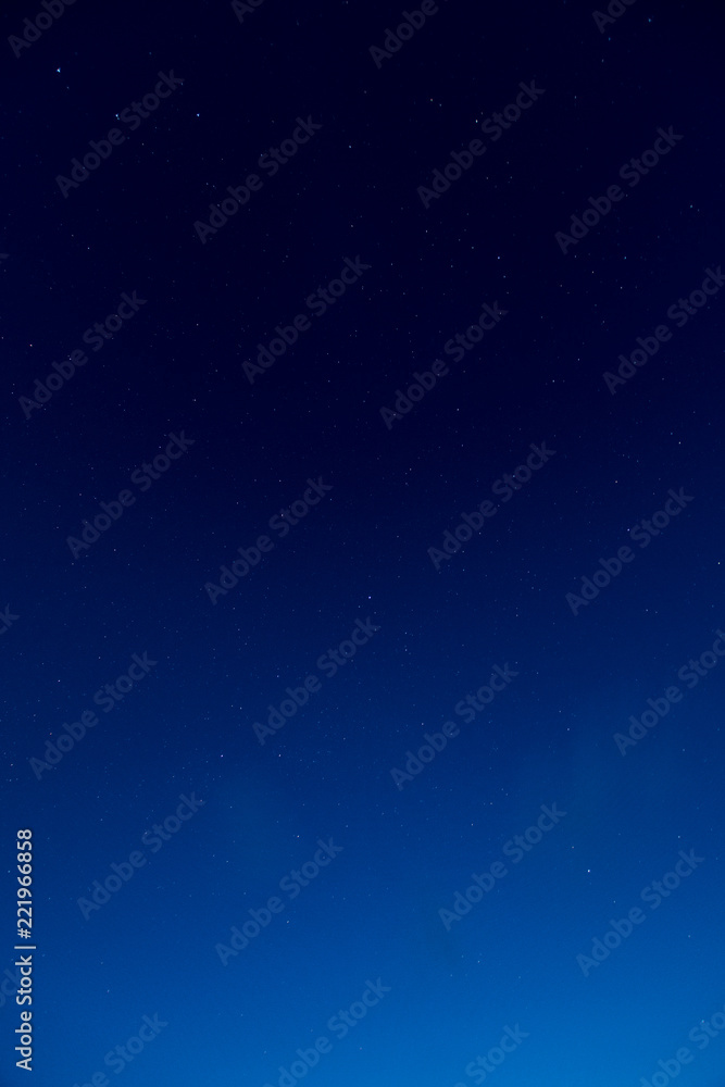 夜明け間際の星空 / 北海道美瑛町の風景 夜明け間際の星空 / 北海道美瑛町の風景