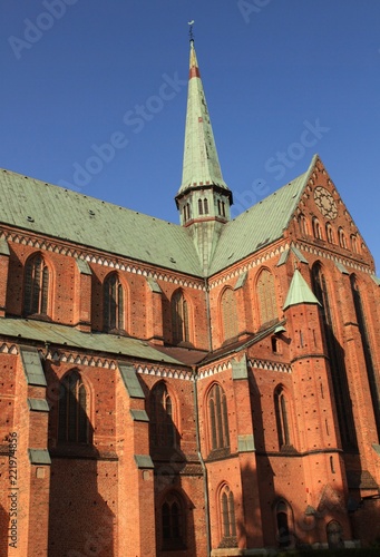 Perle der Backsteingotik: Blick von Südwesten zum Doberaner Münster