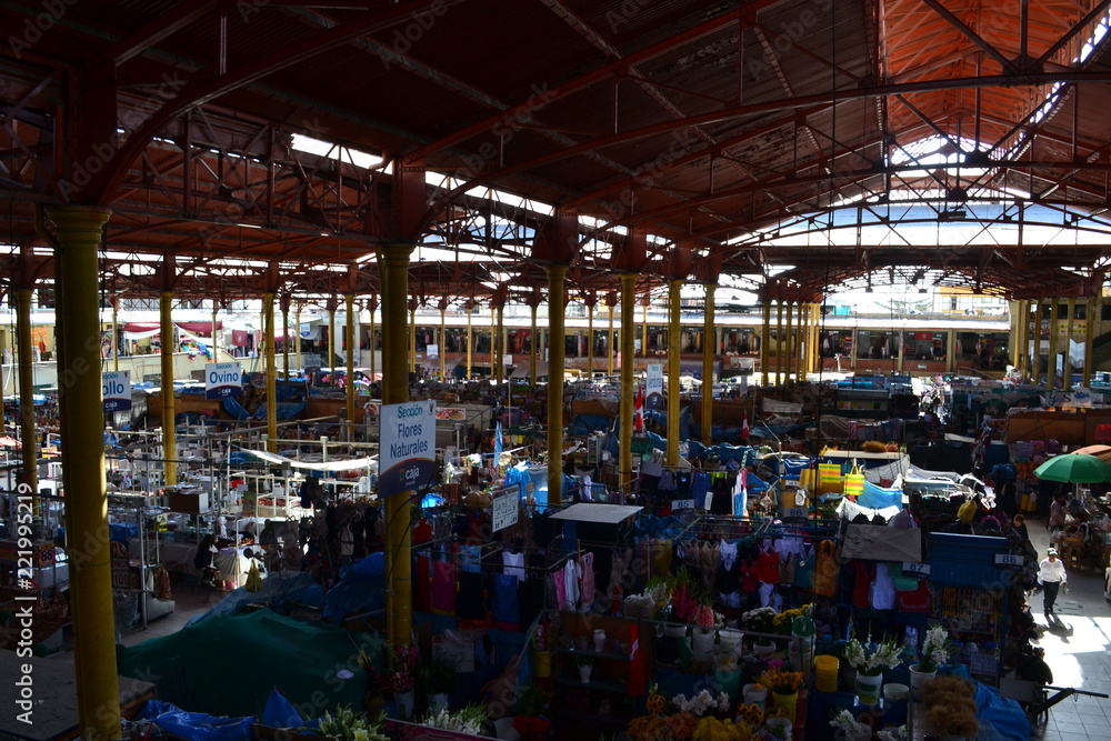 Naklejka premium Latin market