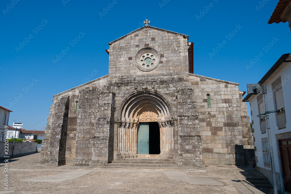 Iglesia románica de São Pedro de Rates, Póvoa de Varzím. Portugal.