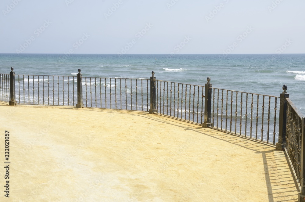 Obraz premium Balcony to the sea