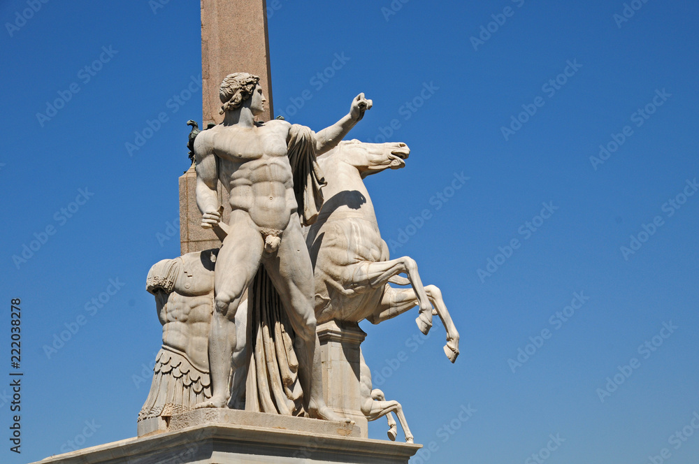 Roma, piazza del Quirinale e fontana dei Dioscuri