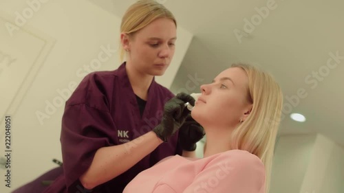 Wallpaper Mural Beautiful young girl in a beauty salon Torontodigital.ca