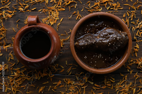 Coffee and mole sauce © Carlos R