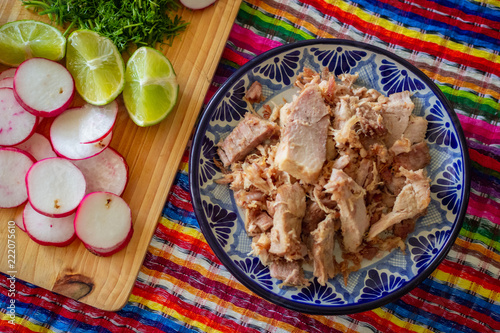 Carnitas de Puebla, con rábanos y limones  photo