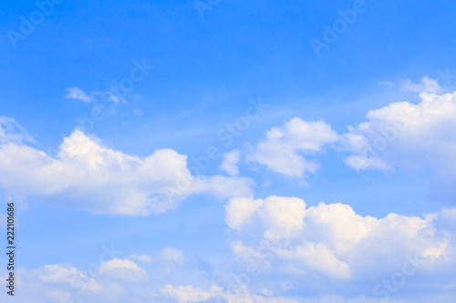 Fototapeta Naklejka Na Ścianę i Meble -  blue sky vivid with the cloud art of nature beautiful and copy space for add text
