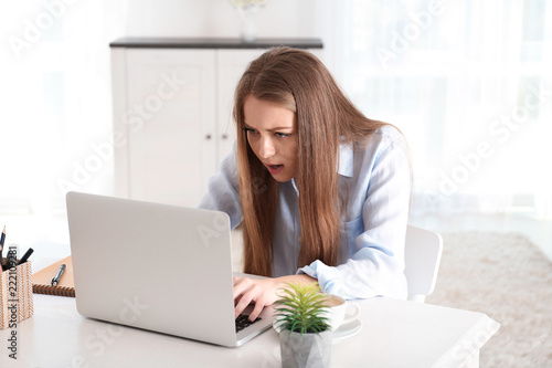 Female freelancer working o...