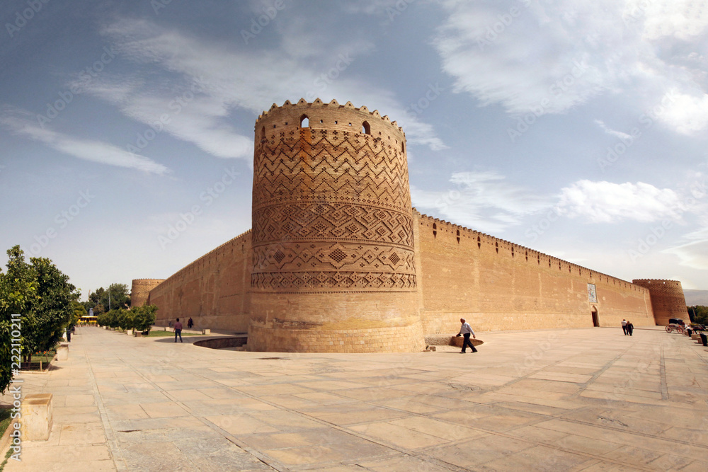 Φωτογραφία The Karim Khan Castle is a citadel located in the downtown Shiraz, southern Iran