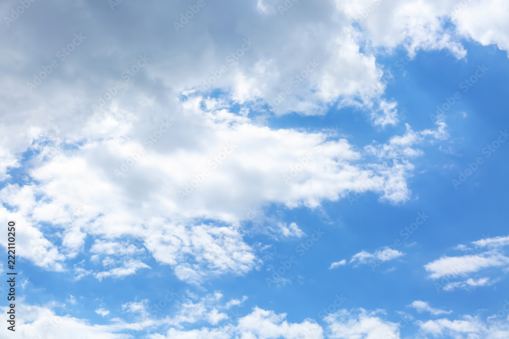 Obraz premium View of beautiful blue sky