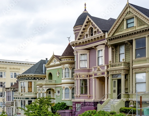 Canvas Print traditional victorian houses in San Francisco