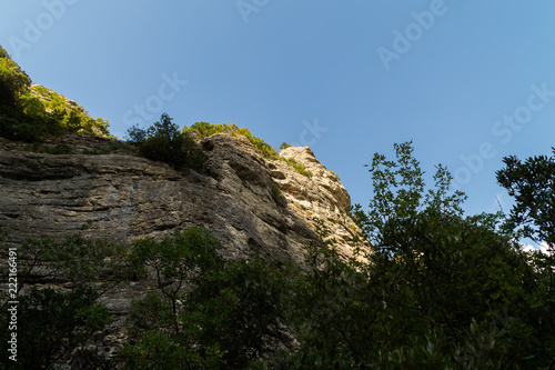 Rocce viste dal sentiero di Rio Vitoschio a Piobbico