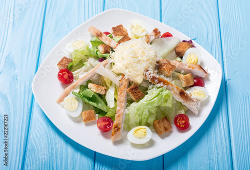 Salad ceasar with chicken