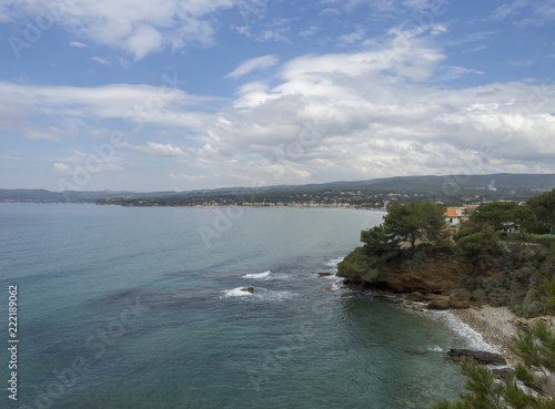 Saint-Cyr-sur-Mer dans le département du Var. La baie des Lecques. photo