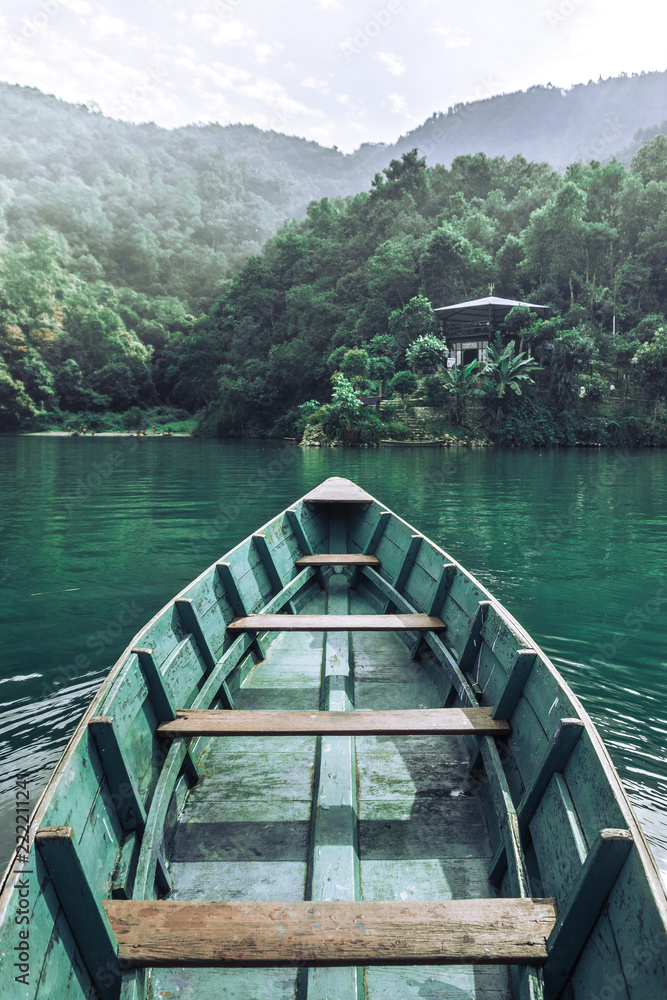 Obraz premium Boat Trip Nepal Pokhara