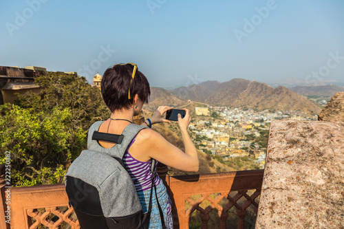 Canvas Print The girl is taking photos in Fort Amer. India
