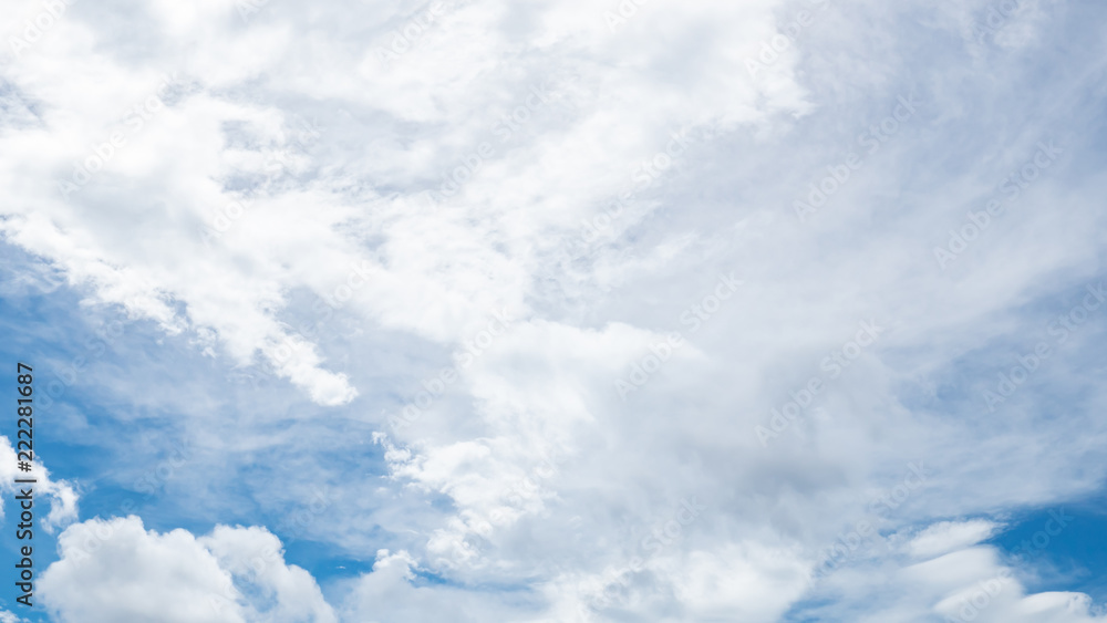 Obraz premium 青空・雲