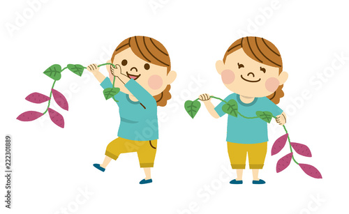 芋掘りをする女性