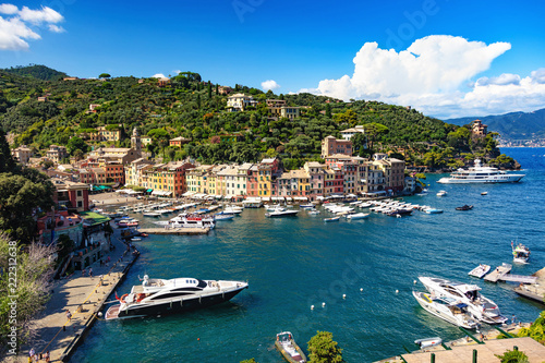 Portofino, Ligurie, Italie - vue sur le port du village