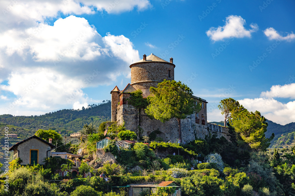 Portofino, Ligurie, Italie - vue sur le château
