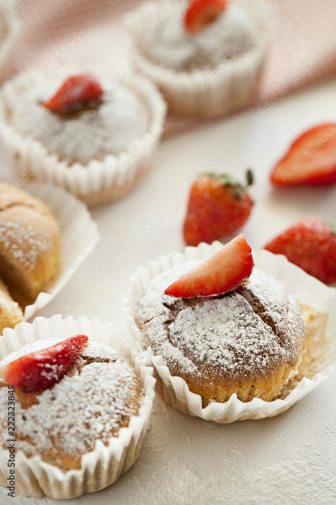 muffins with yogurt and strawberries muffins with yogurt and strawberries