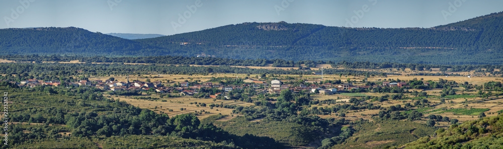 Gallegos del campo town and Sierra de la Culebra