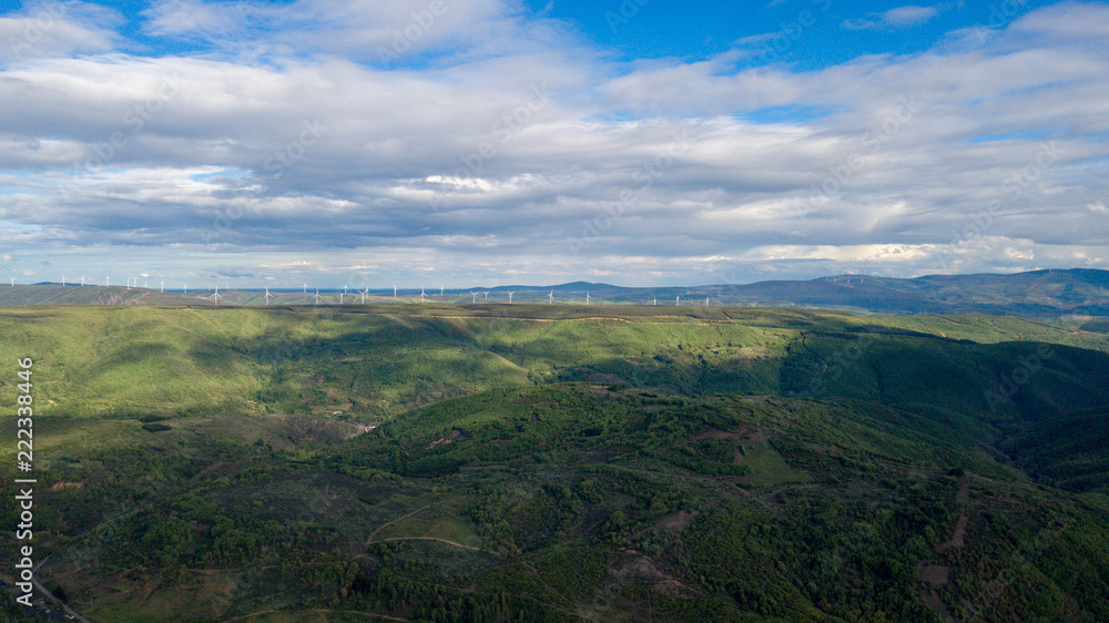 Fototapeta premium Landscape of wind turbines in the mountains