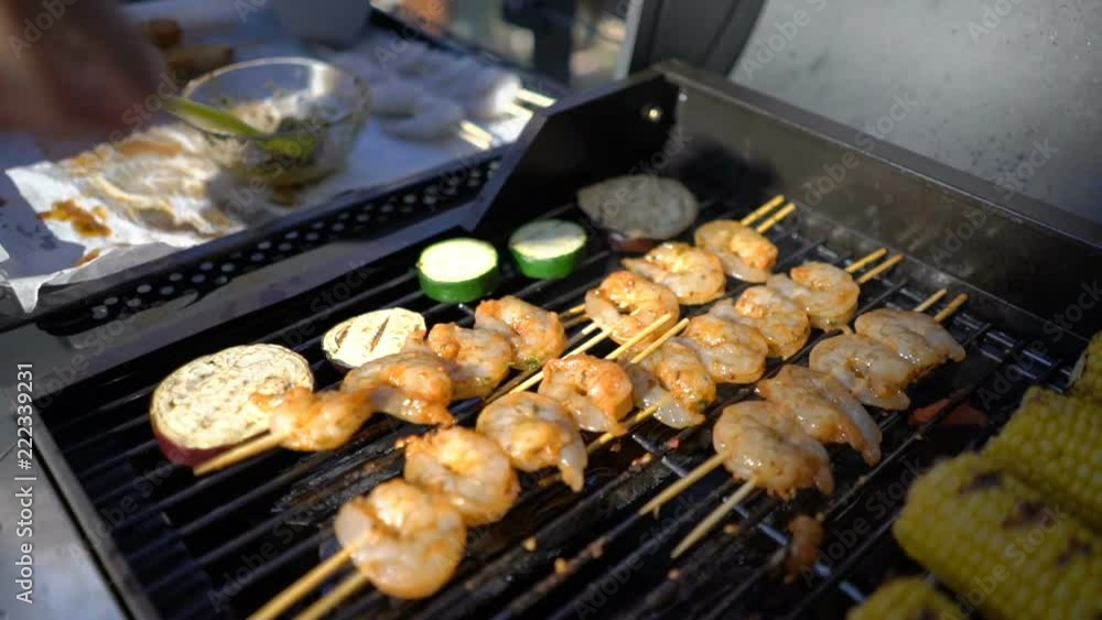 Delicious fresh grilled prawns are prepared Delicious fresh grilled prawns are prepared