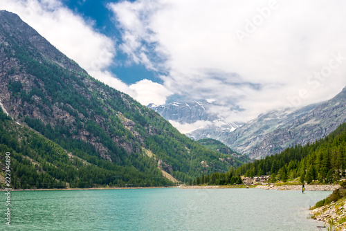 lake in mountains