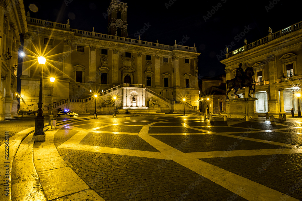 Fototapeta premium Rome in Italy at night.
