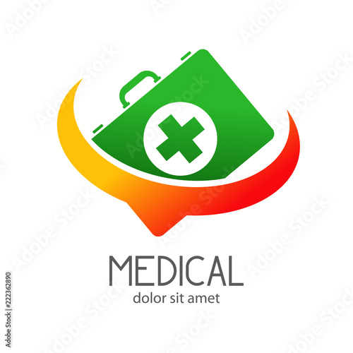 Logotipo MEDICAL con botiquin verde con onda naranja
