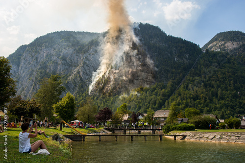 Feuer Brand Berg Alpen Waldbrand Österreich