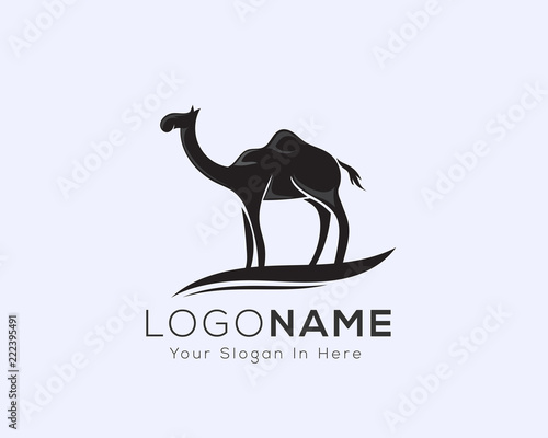 Stand camel art logo