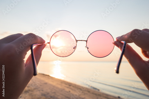 A look at the world through rose-colored glasses. © zoommachine