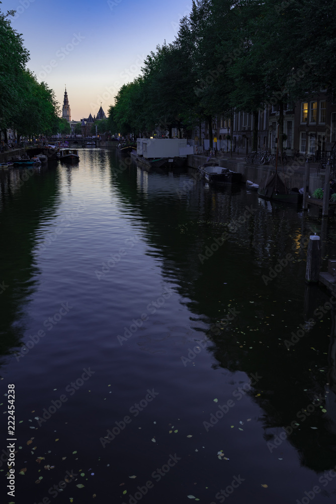 アムステルダムの水辺の風景