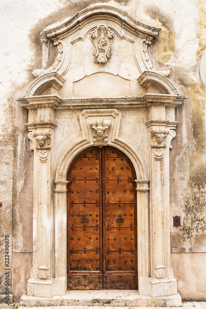 Door in Scanno (Italy)
