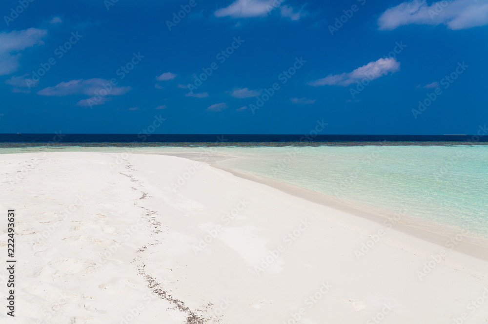 Fototapeta premium Maldives, landscape sea