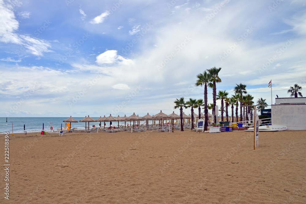 veduta di alcuni angoli delle spiagge di Grottammare, Marche, Itelia