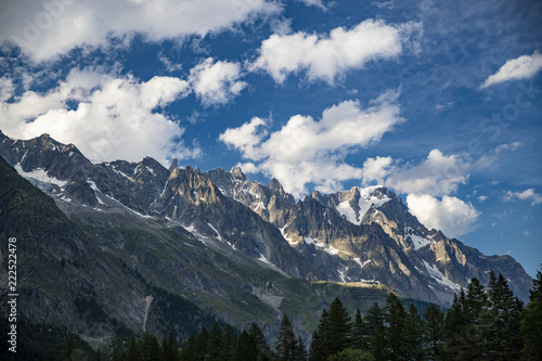 Massiccio del Monte Bianco dalla Val Veny, Courmayeur © @dalprato