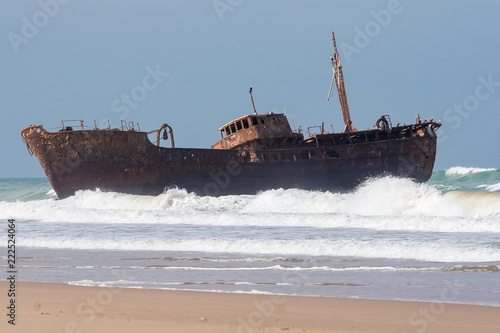 фотографія shipwrecked