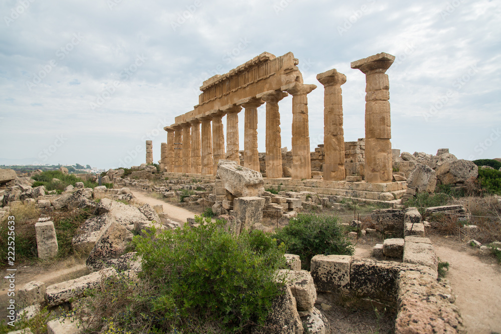 Gelände der Akropolis in Selinunt Sizilien