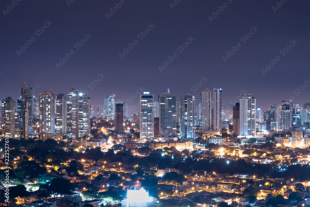 Goiânia skyline at night