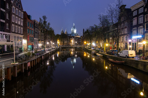Amsterdam at night © Avner