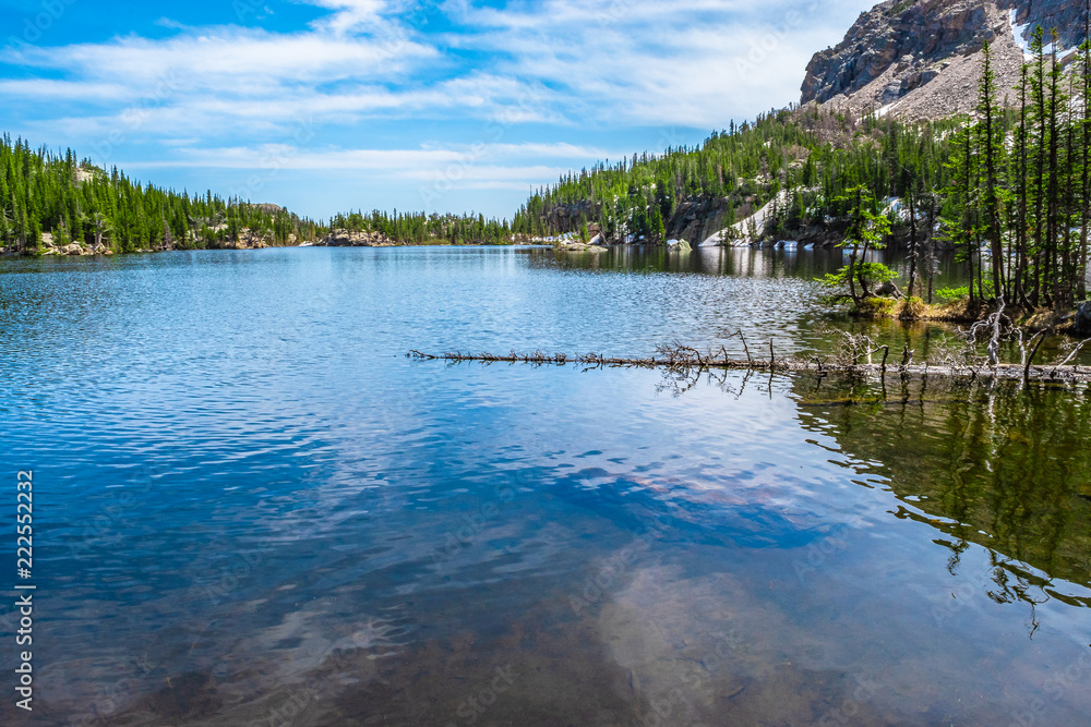 Φωτογραφία Beautiful Morning Hike in Rocky Mountain National Park in Colorado