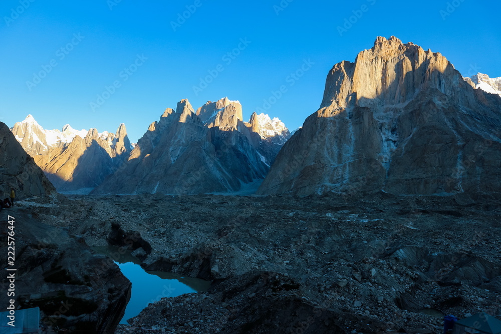 Obraz premium Gasherbrum 4 mountain peak at K2 trekking route along the way to Concordia camp, K2 Base Camp trek, Pakistan