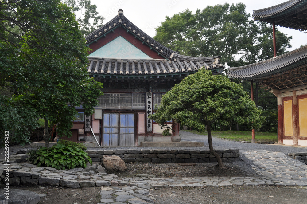 Muryangsa Buddhist Temple